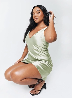 Timeless Style Removable-Straps Norma Mini Dress Green