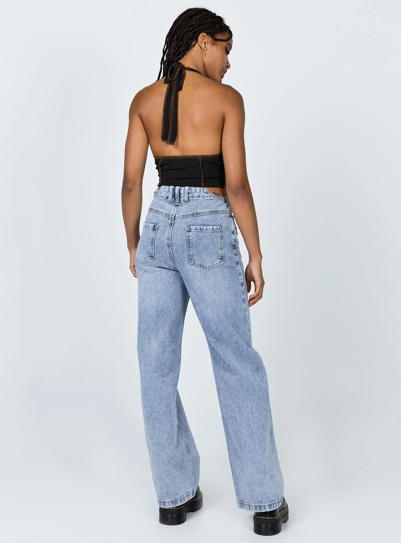 Modern Youth Style Party Look Chain Reaction Jean