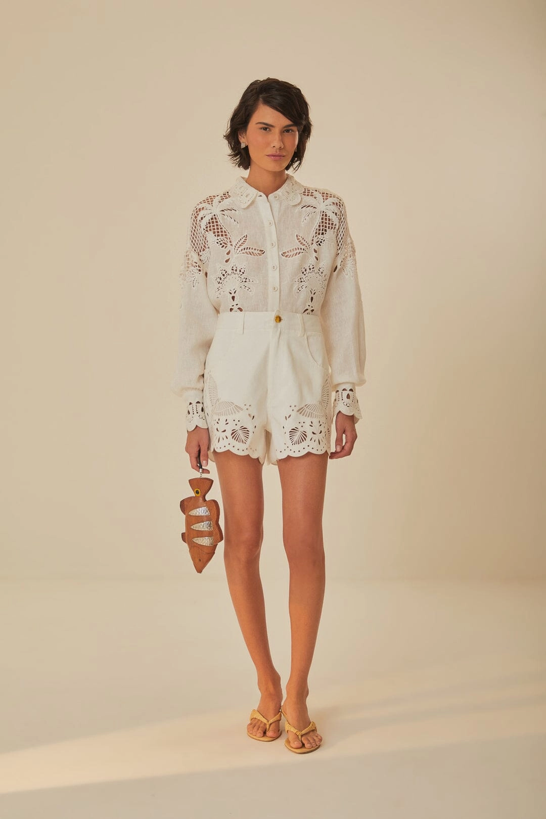 Richelieu Embroidered Shorts Clean Lines
