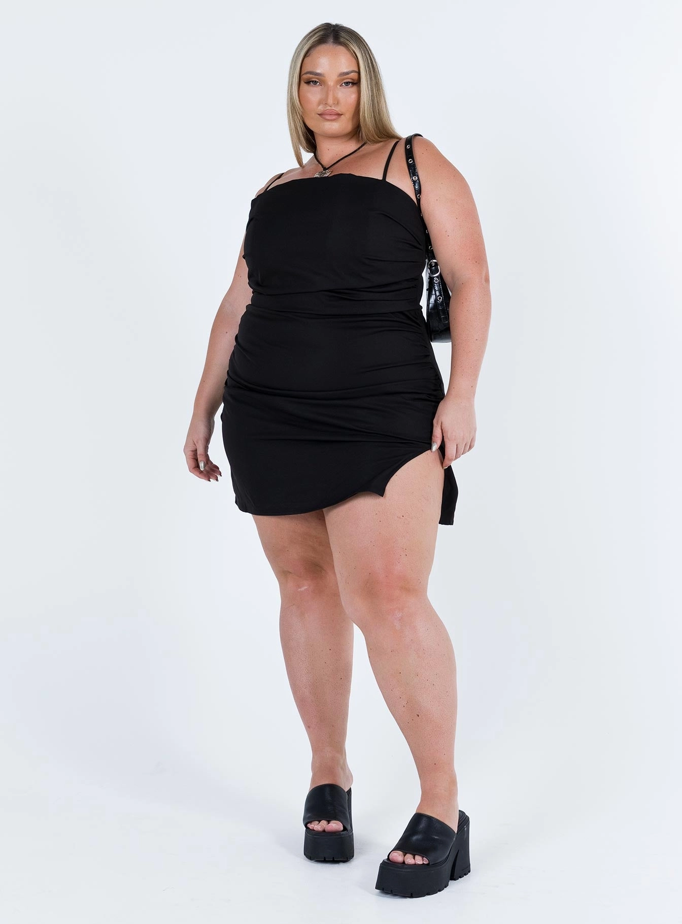 French Vibe Chandra Mini Dress Black Curve