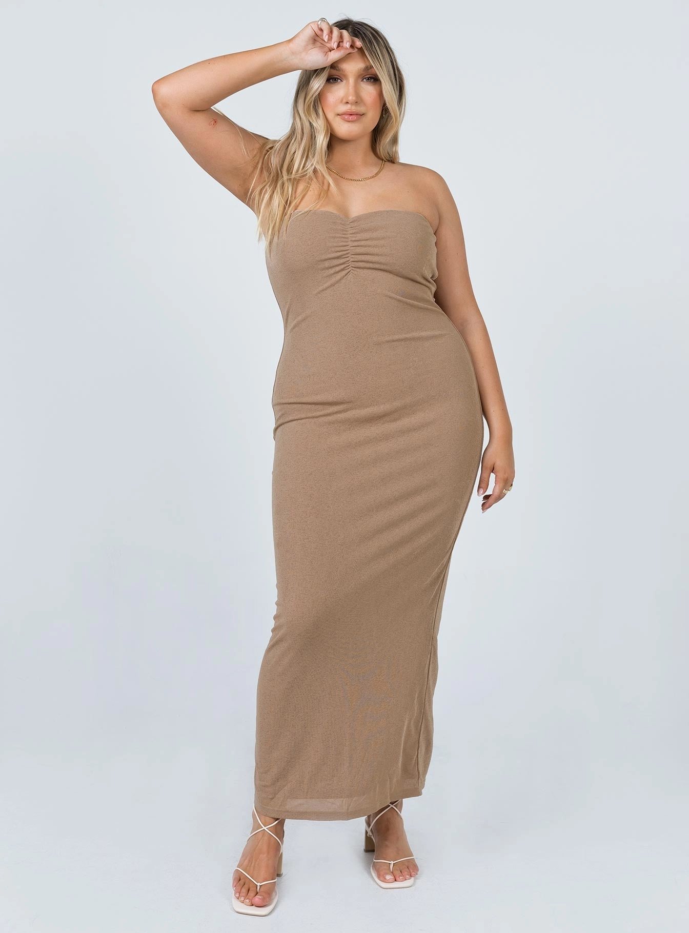 Flowing Fit Charm Strapless Maxi Dress Brown