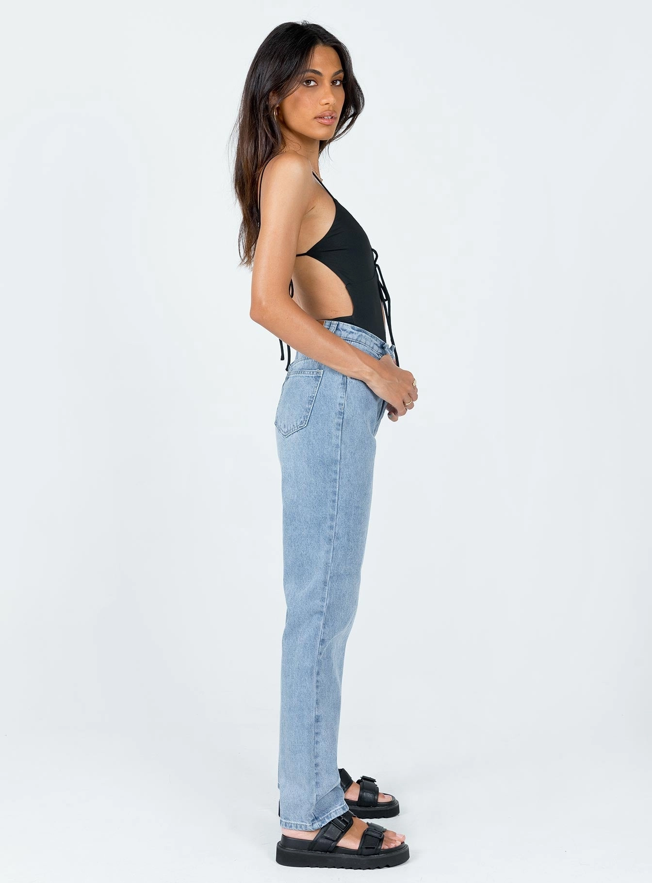 Calista Lightwash Denim Jeans Relaxed Mood
