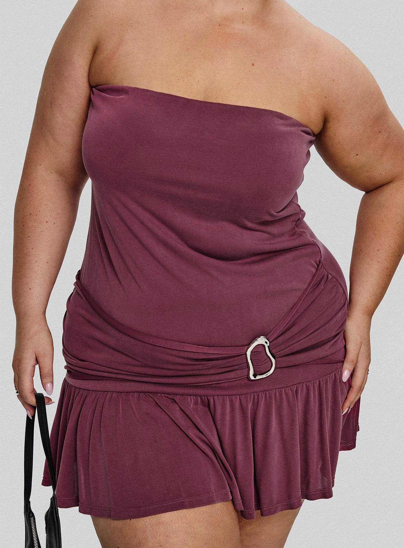 Love Lingers Strapless Mini Dress Burgundy Curve Stylish Fit Dropped-Waist