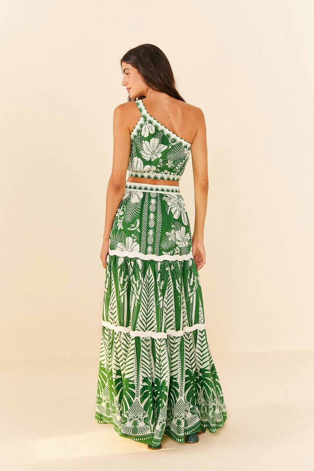 Outfit Details Light Mood Off-White Macaw Elegance Maxi Skirt