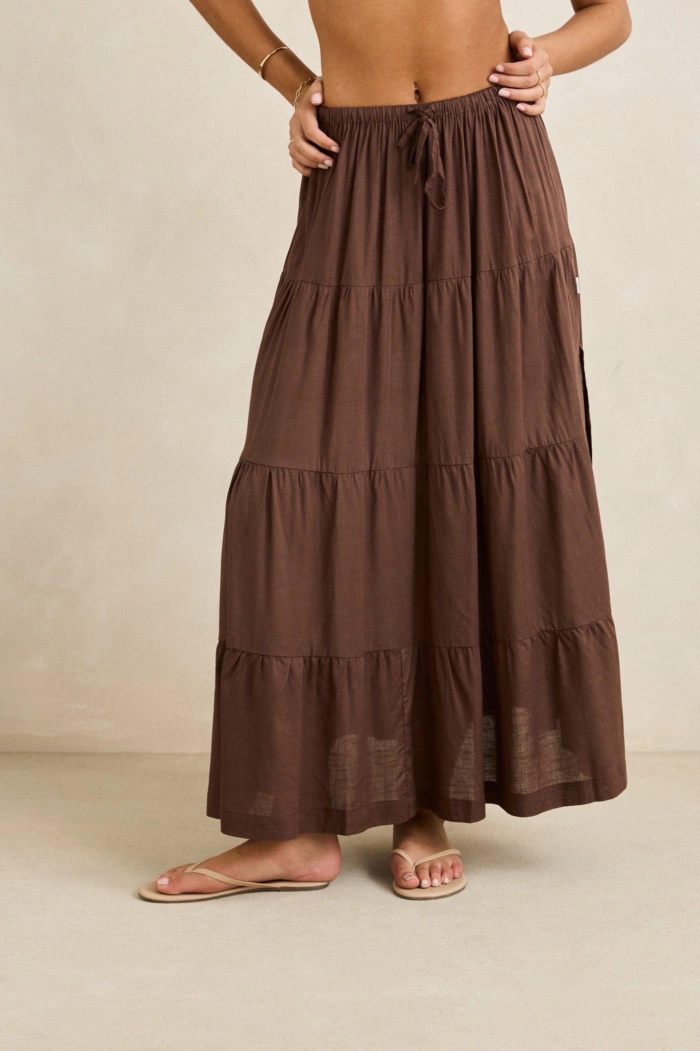 Street Edge Festival Outfit Classic Tiered Maxi Skirt Chocolate