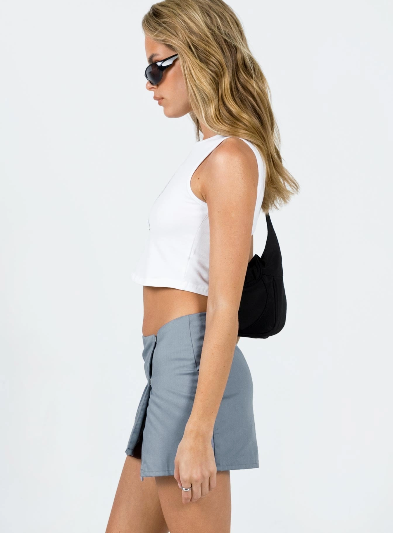 Relaxed Outfit Floral Pattern Motel Rhory Skirt Light Grey
