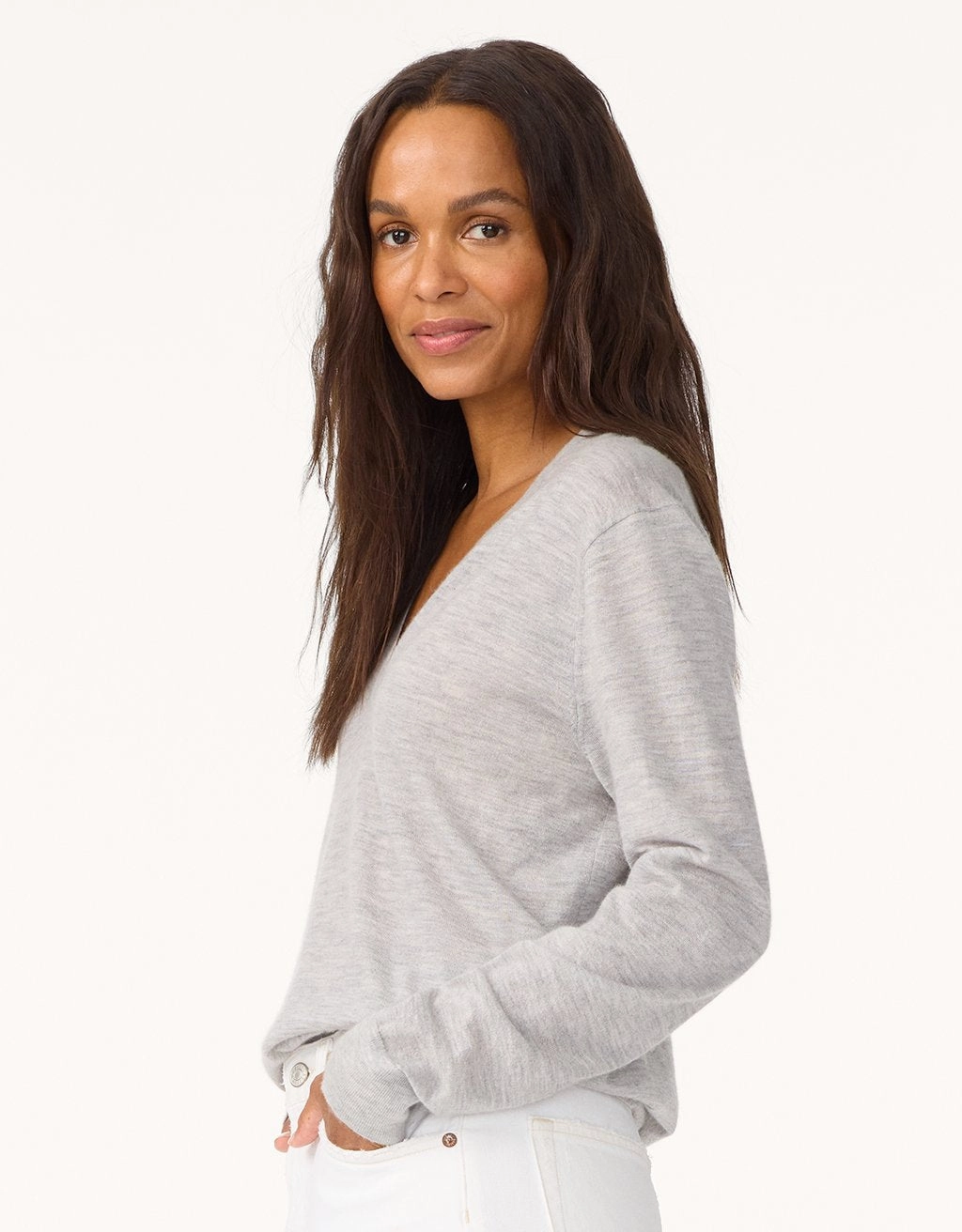 Unsubscribed Whisper-Weight Cashmere V-Neck Sweater Fashion staples