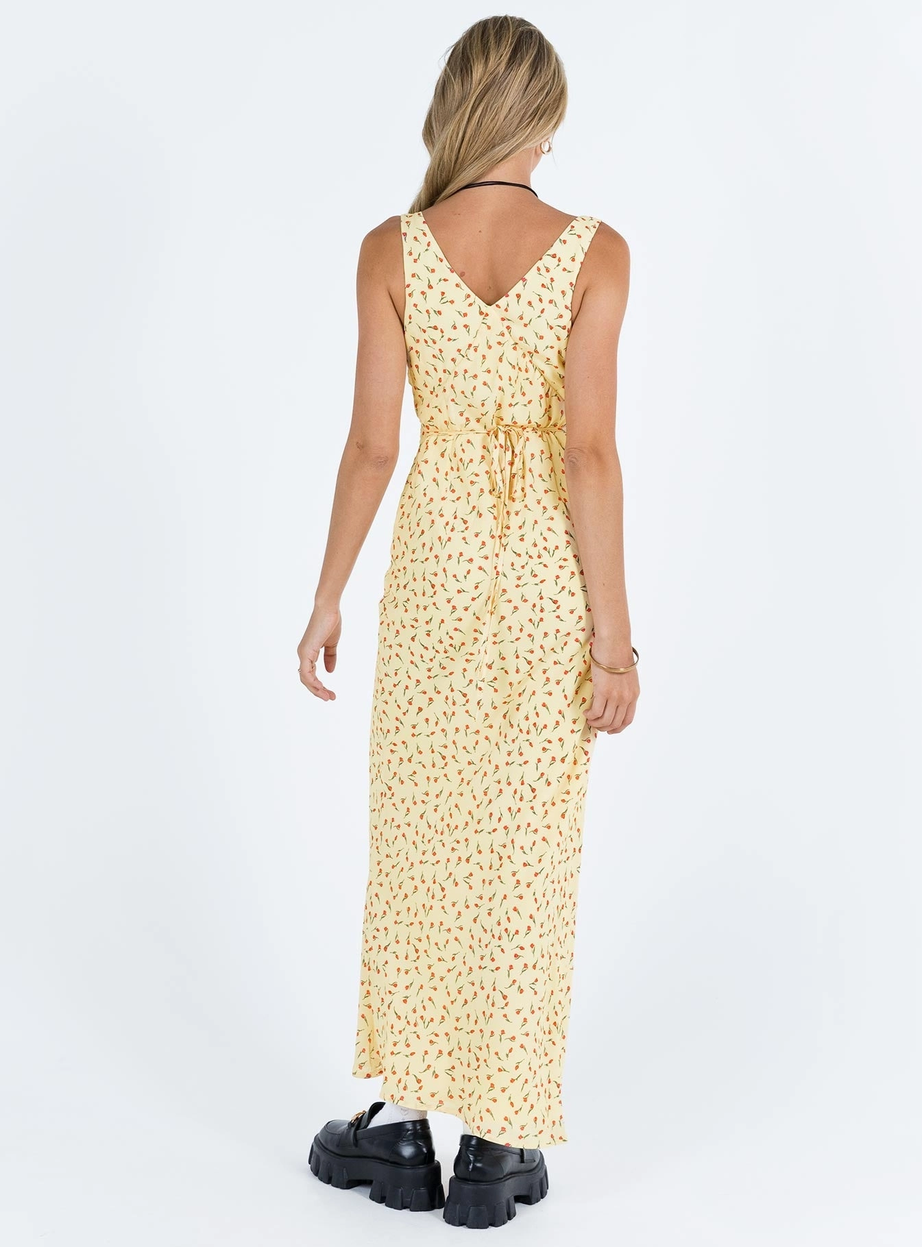 Nellie Maxi Dress Yellow / Red Floral Fresh Mood Sleek Outline