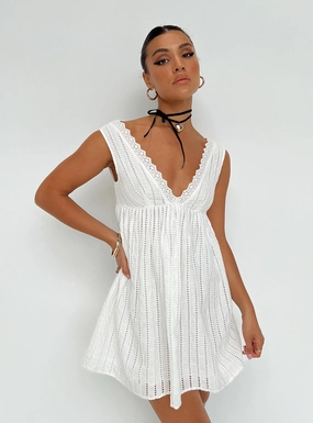 Noble Aura Winter Classic Laney Mini Dress White