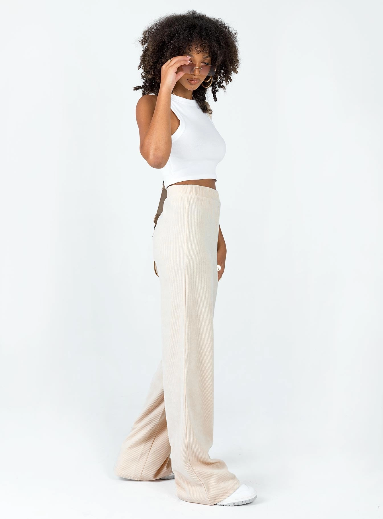 Low Profile Design Sport Comfort Fit Romeo Pants Cream