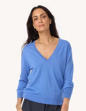Comfy Fashion Unsubscribed Whisper-Weight Cashmere V-Neck Sweater