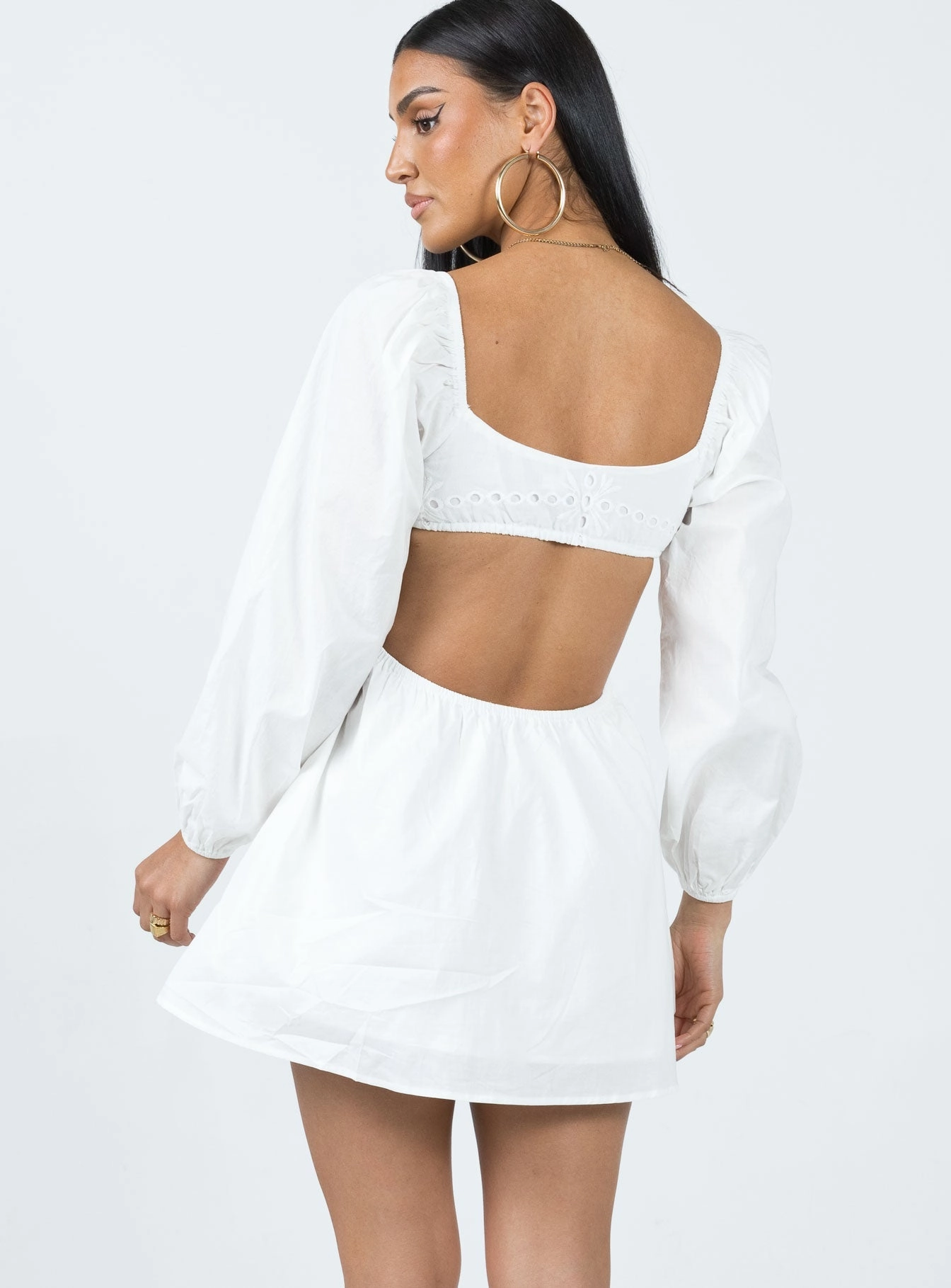 Soft and Smooth NonIrritatingLining Elizer Long Sleeve Mini Dress White