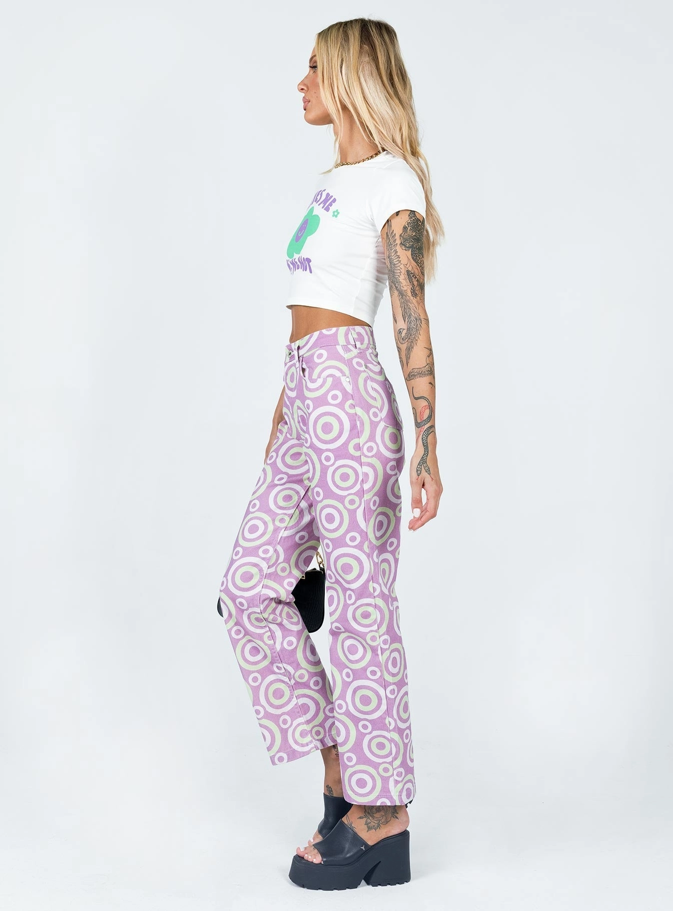 Trend Setter Road Trip Casual Crisp Look The Ragged Priest Portal Denim Jeans Lilac