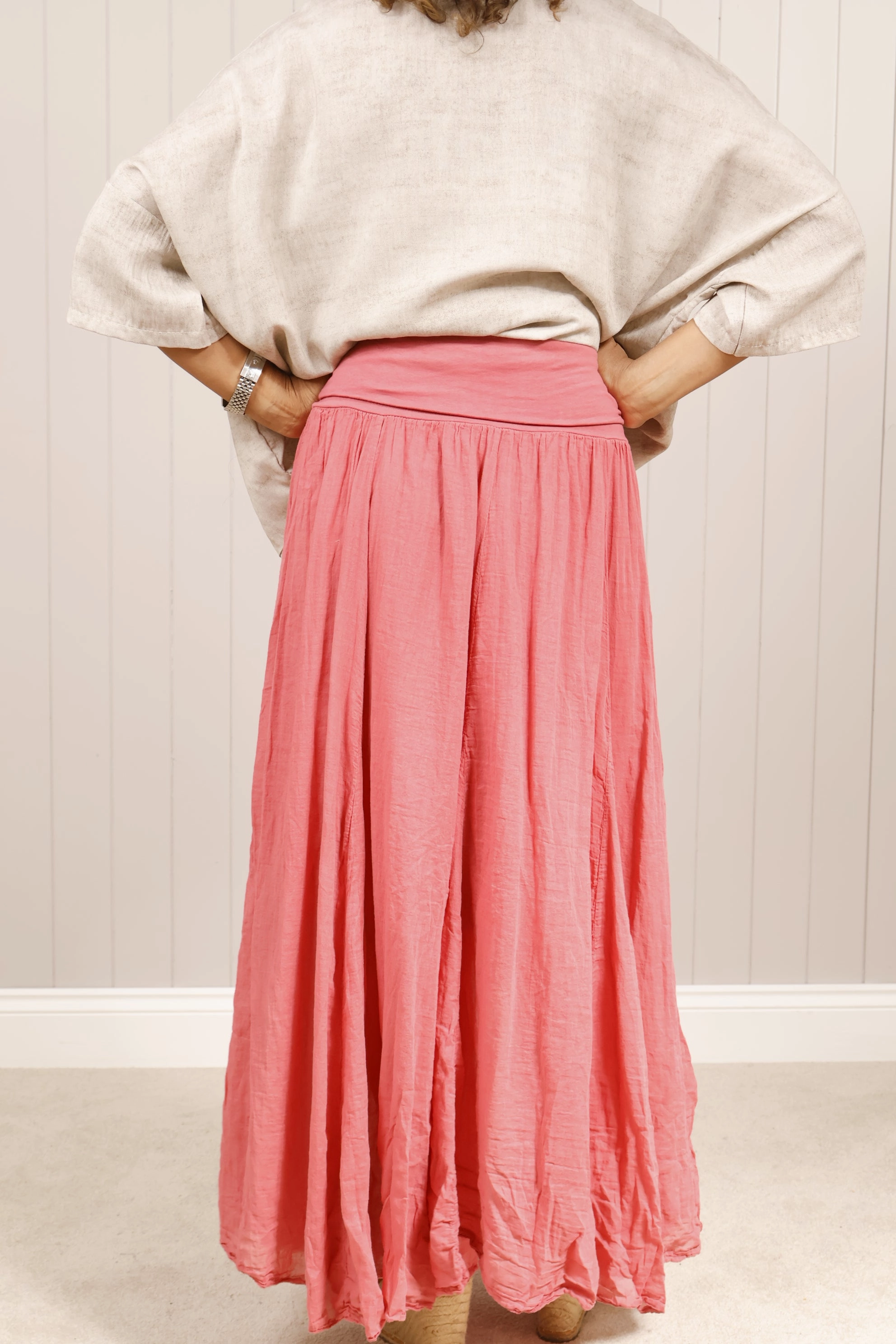 One size fits most Crinkle Skirt Raspberry