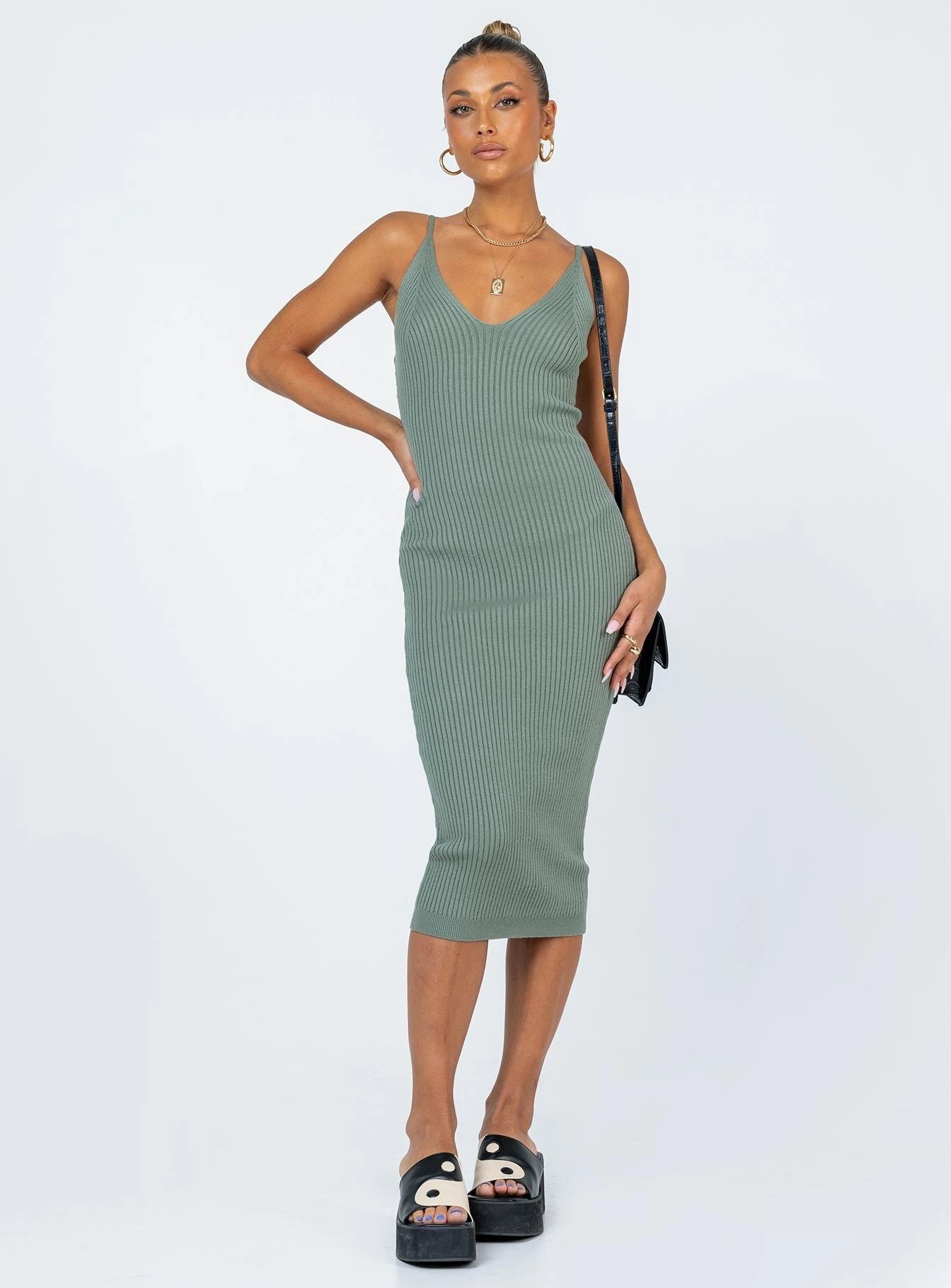 Hip-Flattering Soft Colorway Oxford Midi Dress Green