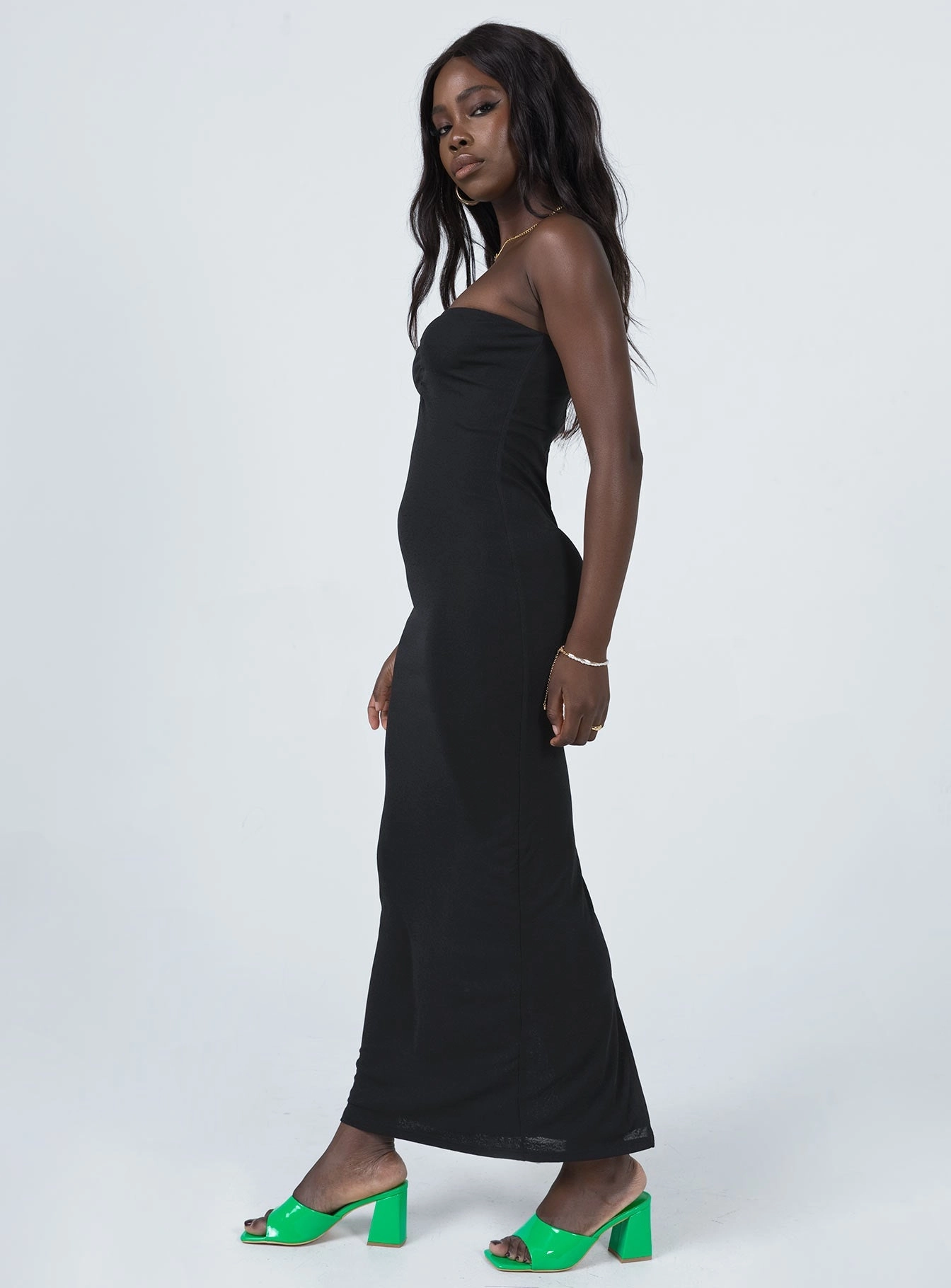 Feminine Energy Charm Strapless Maxi Dress Black