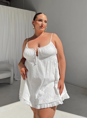 Smooth Mood Empress Of Love Mini Dress White Curve