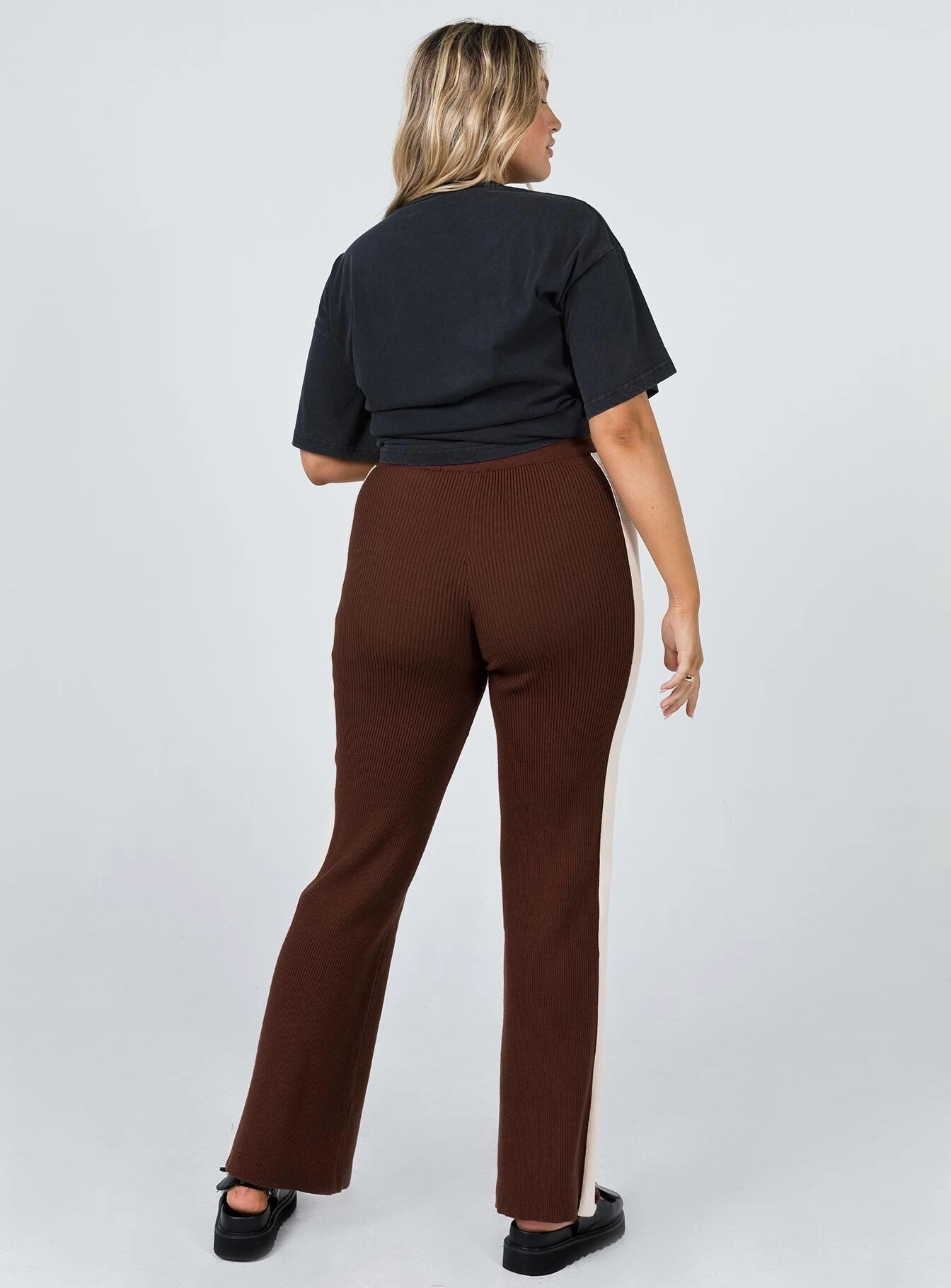 Contrast Wide Leg Knit Pant Modular Pocket System RuggedDurability