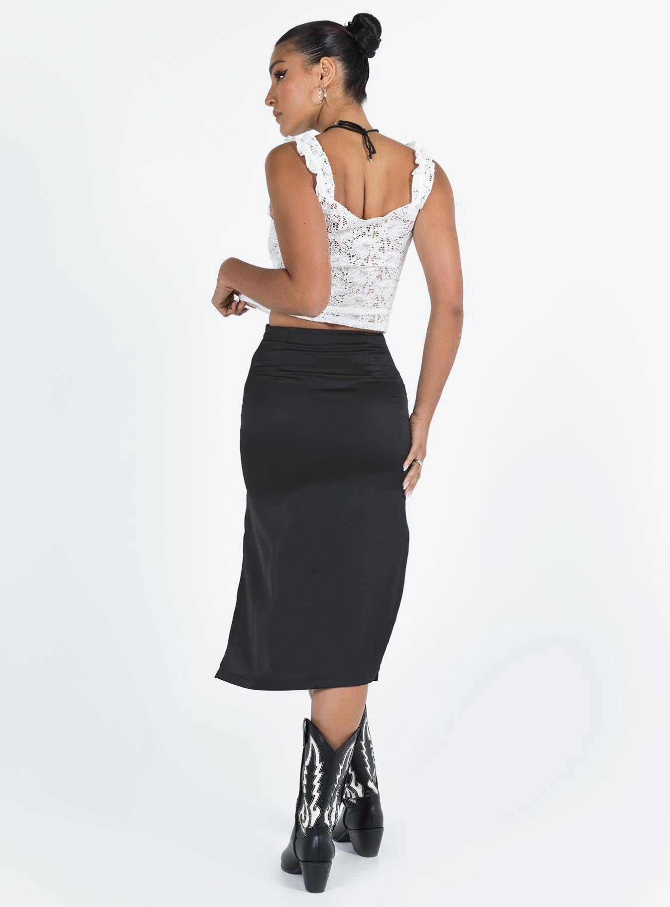 Clean Outfit Jansson Midi Skirt Black