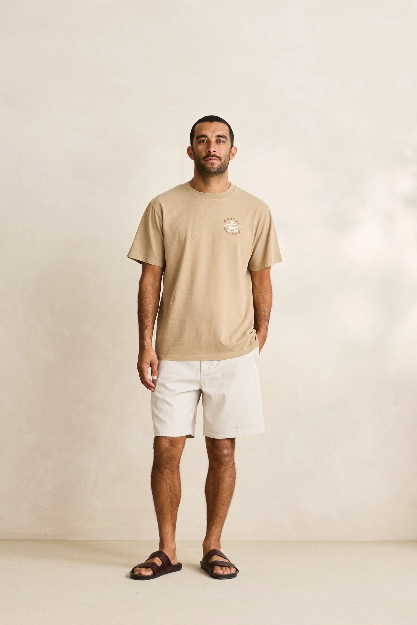 Relaxed Herringbone Short Sand UV Protective Coating Casual Elegance