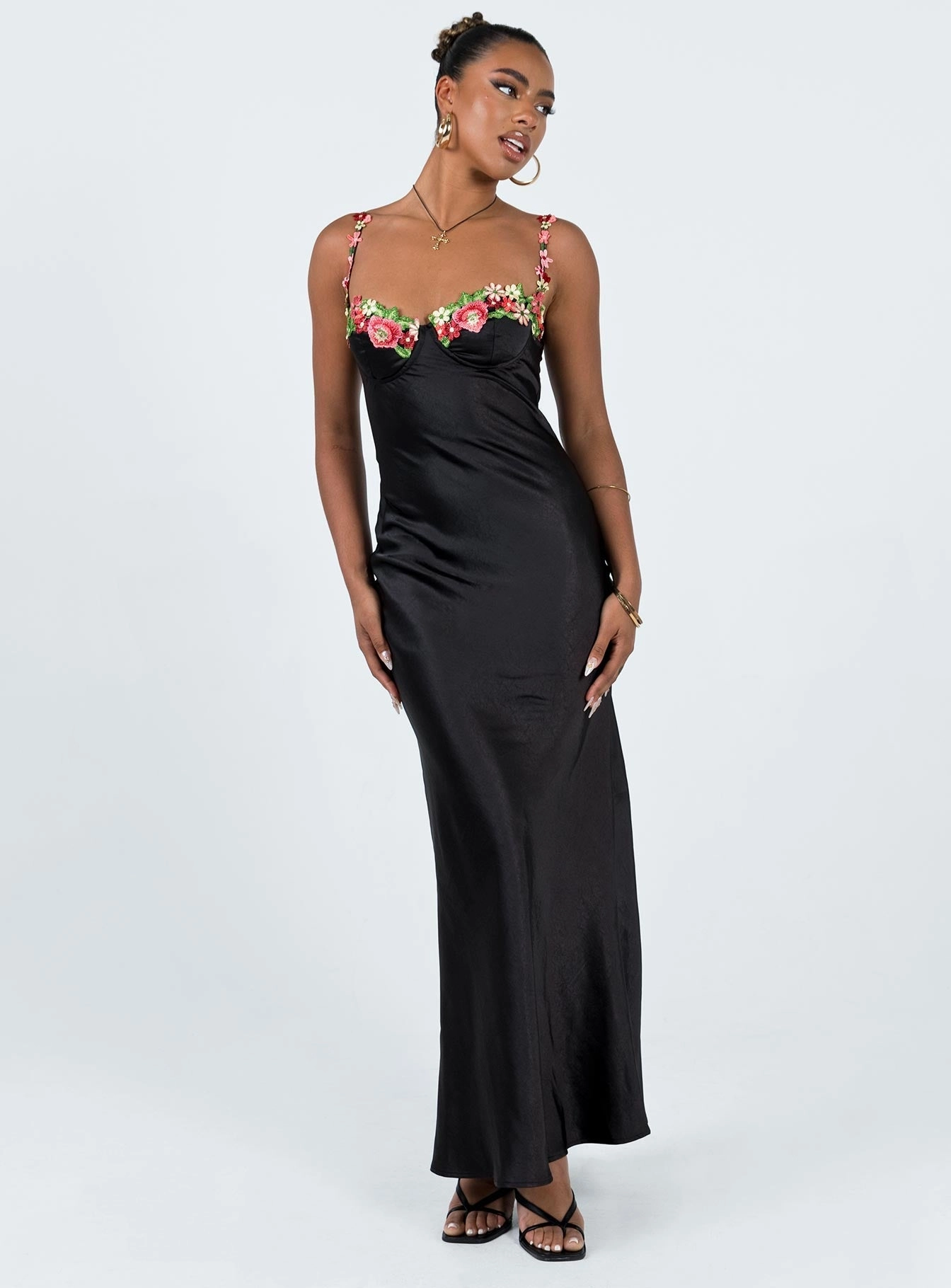 Subtle Look Kenzie Maxi Dress Black