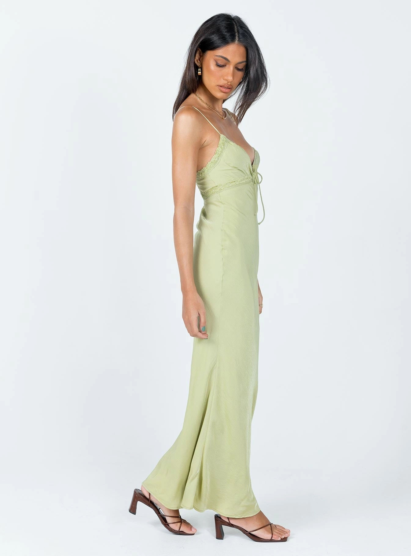confident look Exclusive-Design Emily Maxi Dress Green