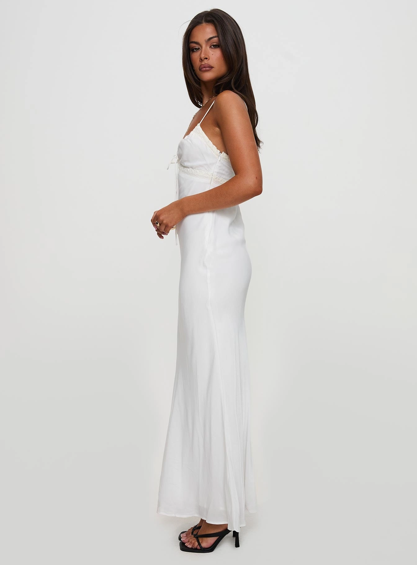 Calm Outfit Moment Soft Emily Maxi Dress White