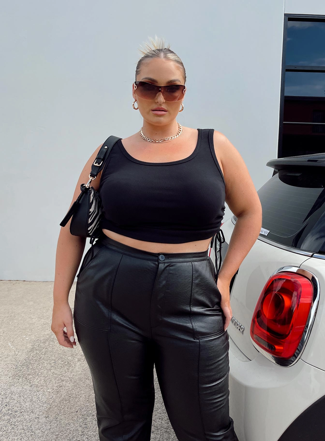 Durable Weave Loose Design Encore Pants Black Curve