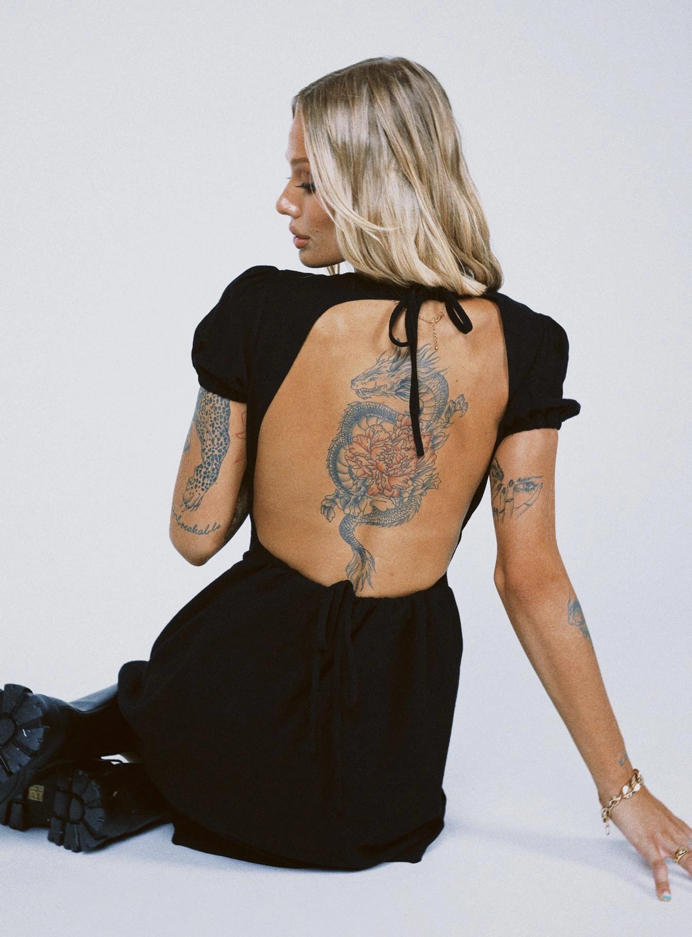 Velvet-Touch Smith Mini Dress Black