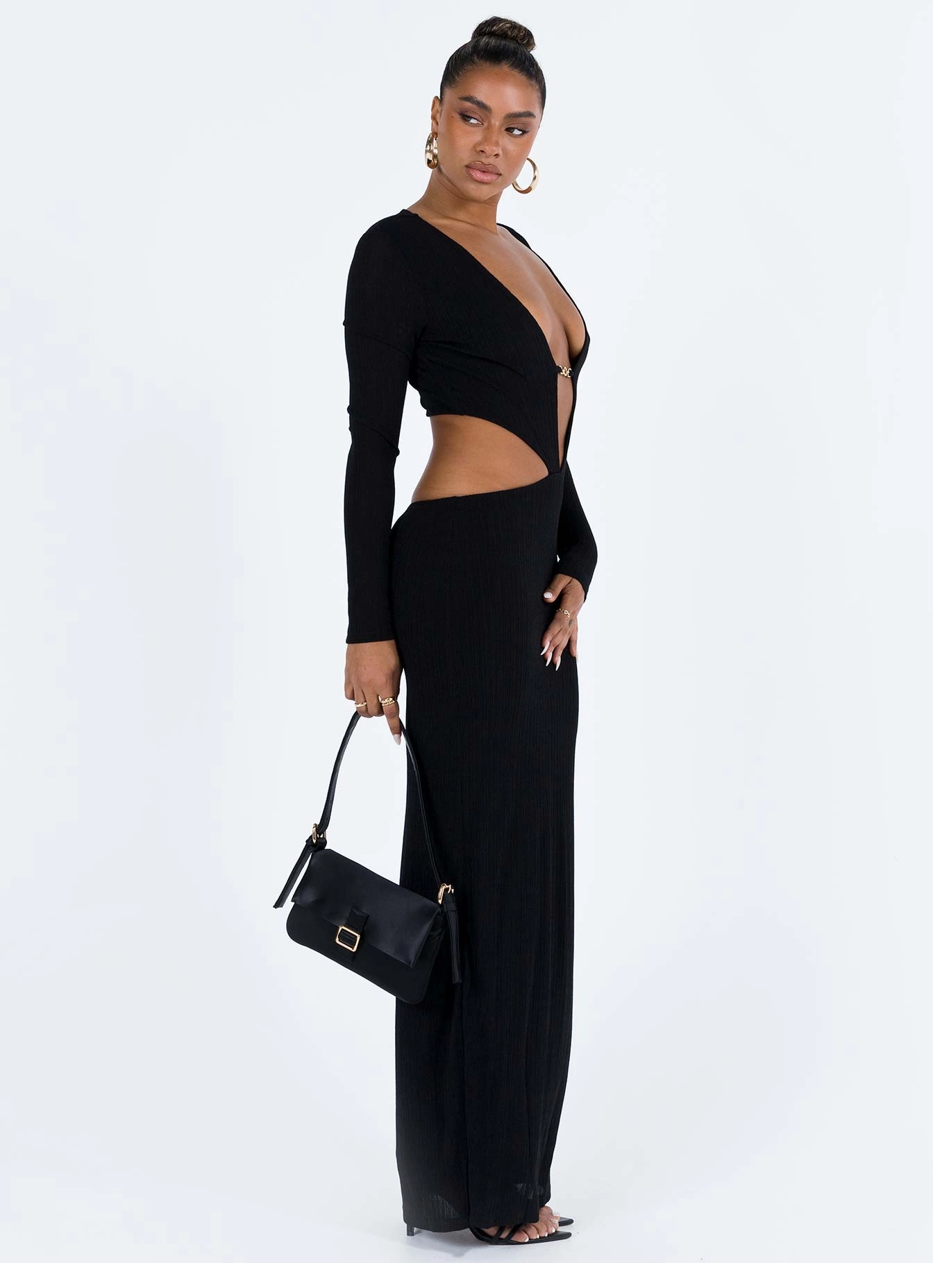 Everton Maxi Dress Black Artistic Vibe Satin Glow