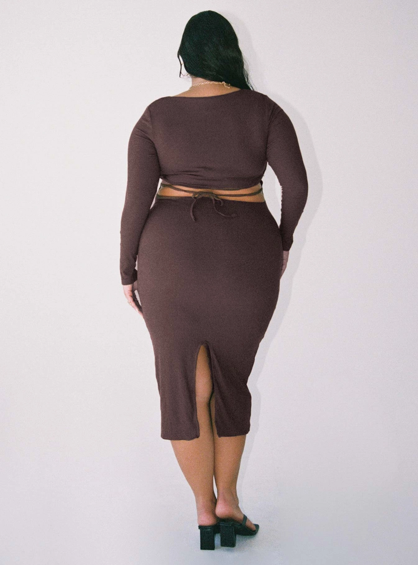 Feminine Mood Nolan Midi Dress Brown Curve
