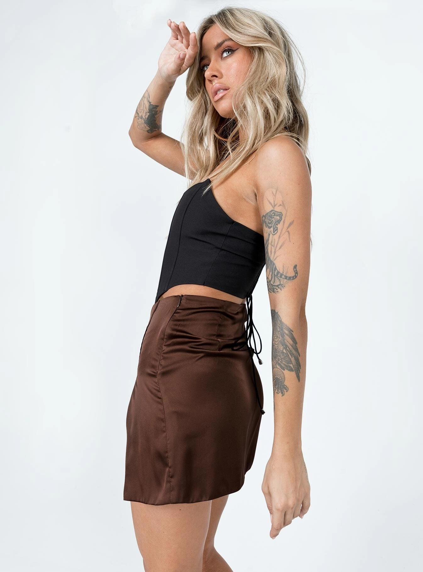 The Smith Mini Skirt Brown Craftsmanship Focus Natural Mood