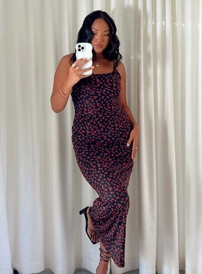 Knox Maxi Dress Black / Red Floral flowy style Cool Form