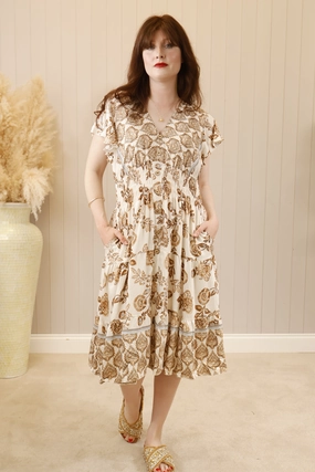 Fable Floral Midi Dress Mocha Grace Base Perfect Fit Wear