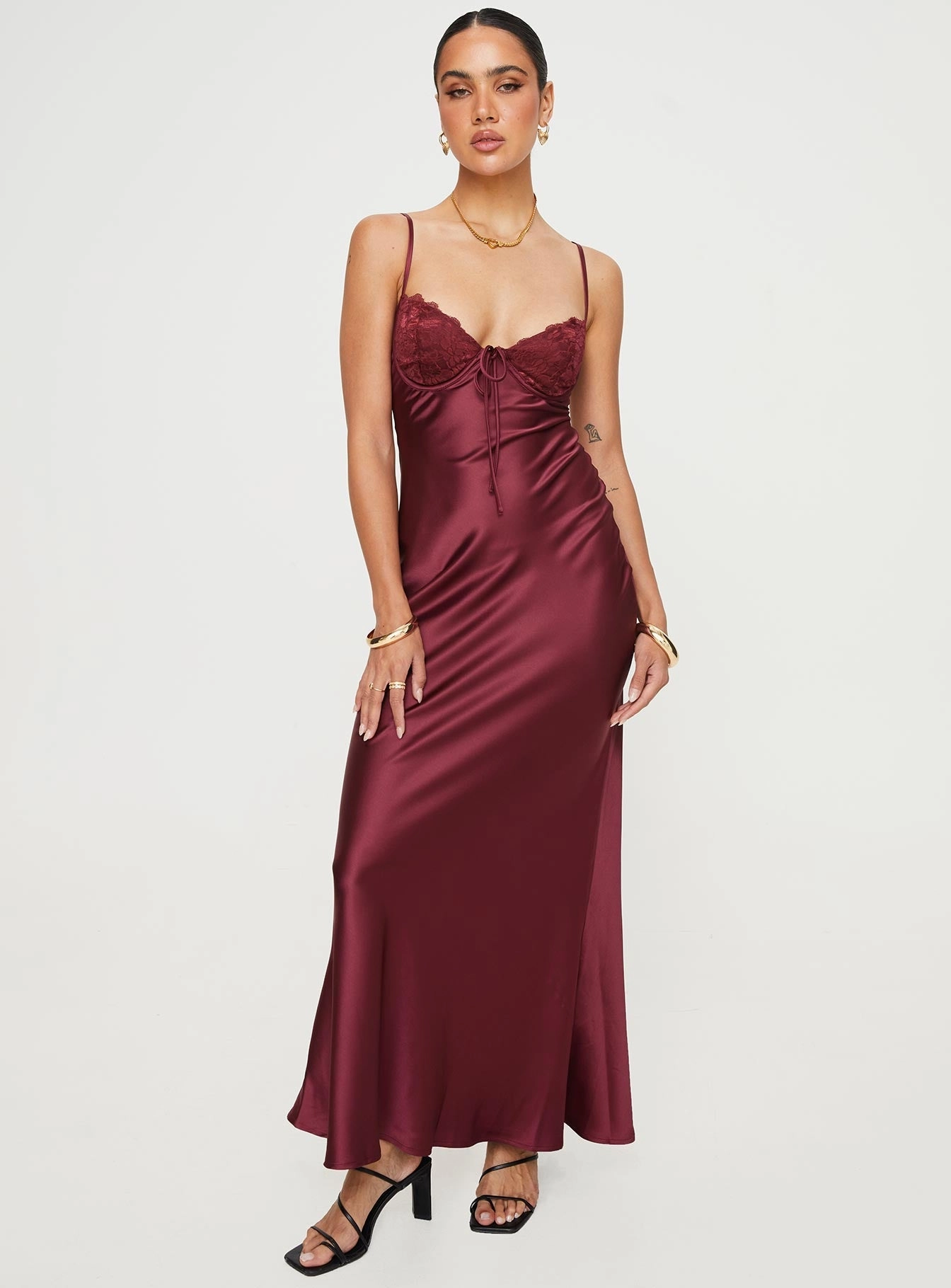 Sleek Form Fadyen Bias Cut Maxi Dress Burgundy