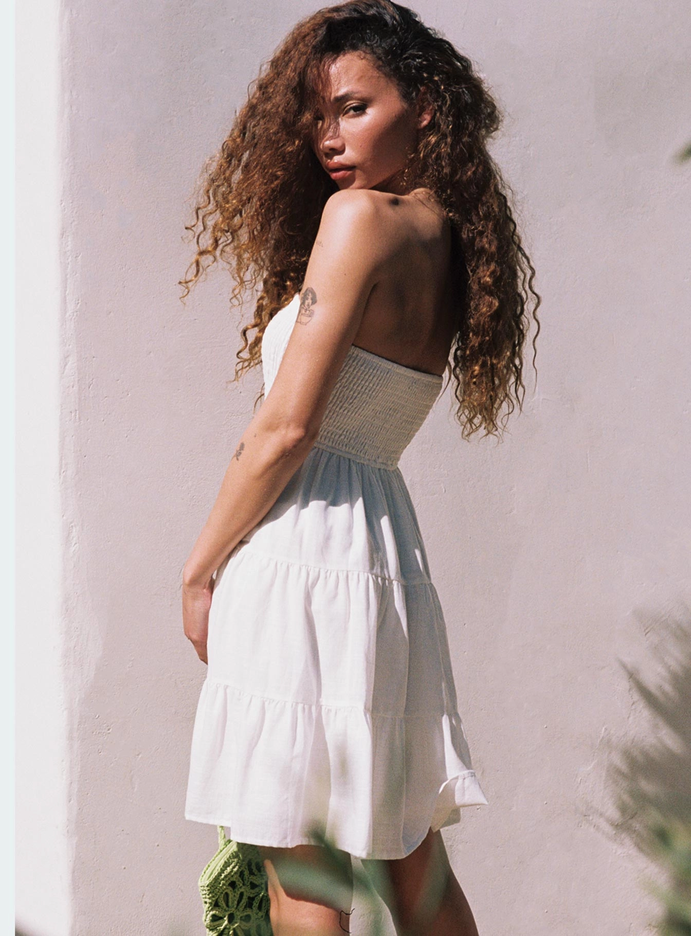 Cool Undertone Panelled-Design Fahy Strapless Mini Dress White