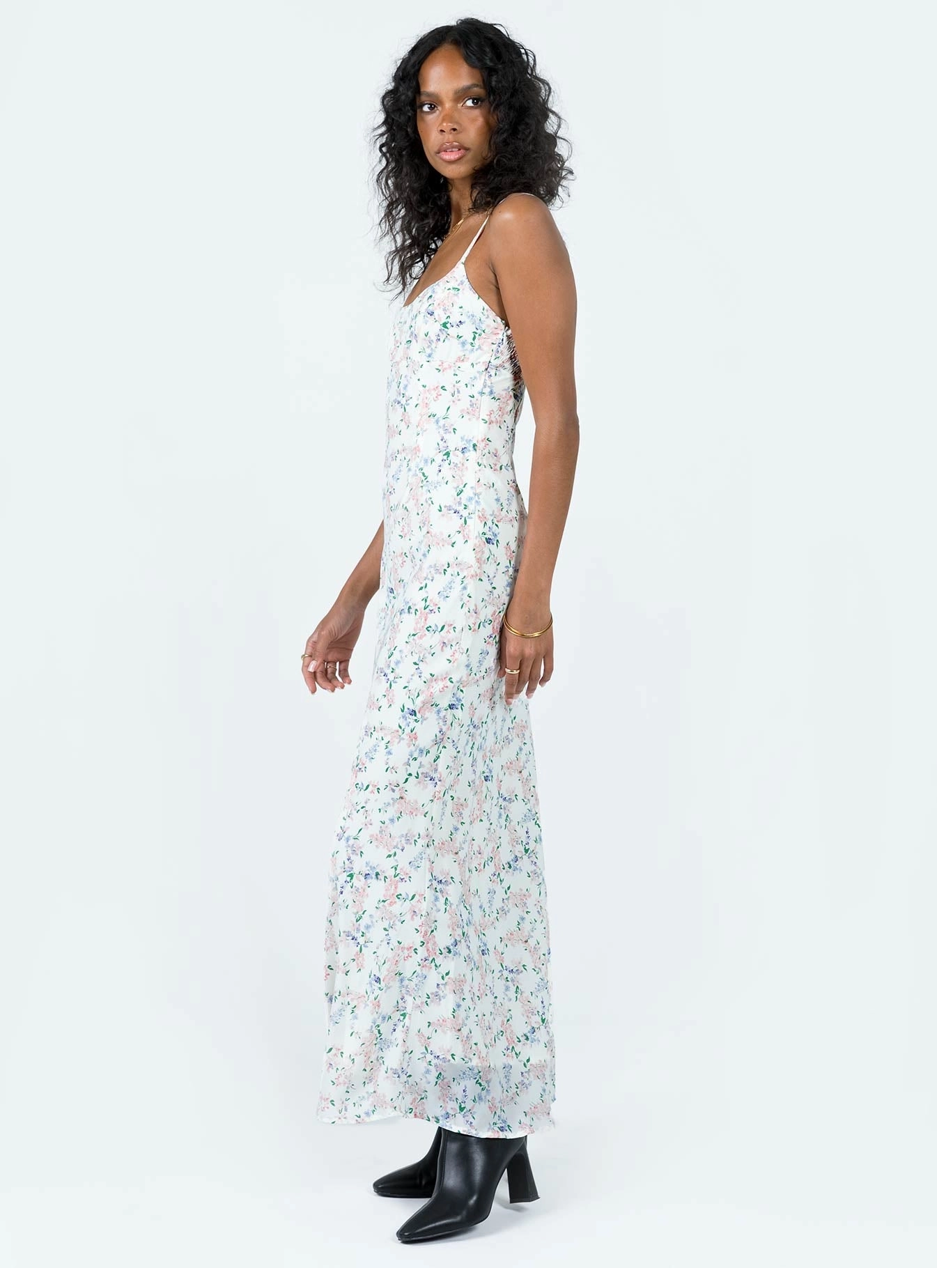 Fairholm Maxi Dress White / Floral Sleek Flow