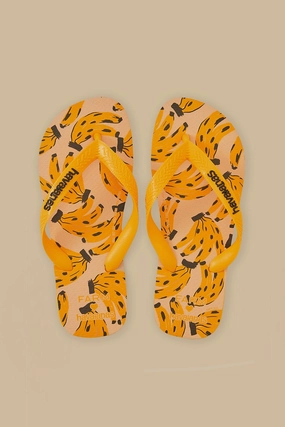 Farm Bananinha Havaianas Sandals Versatile Strap Configuration Comfortable Footwear