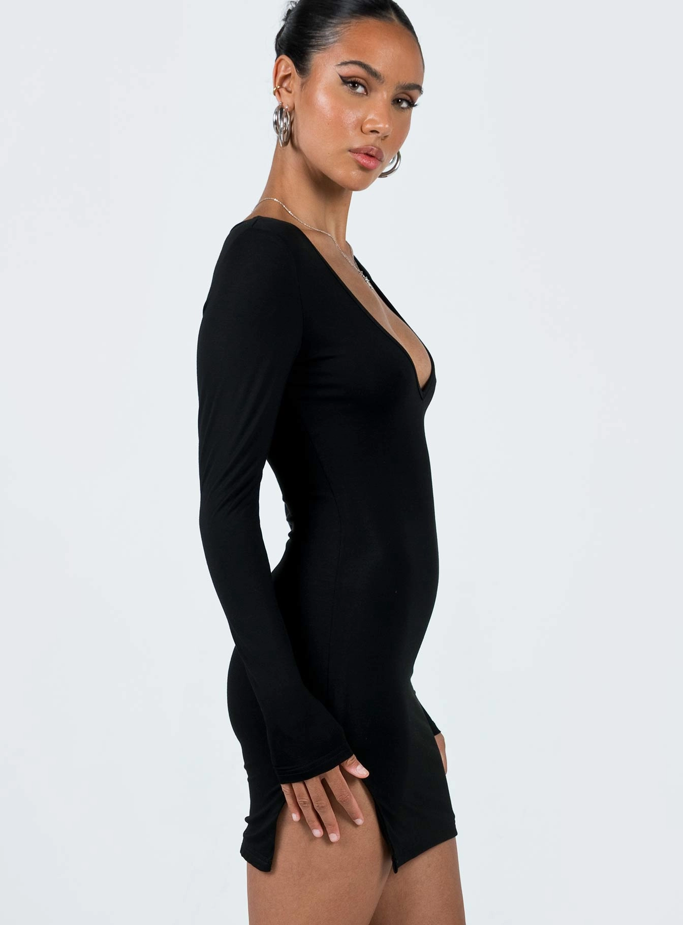Kingsland Long Sleeve Mini Dress Black Open-back Joy Glow