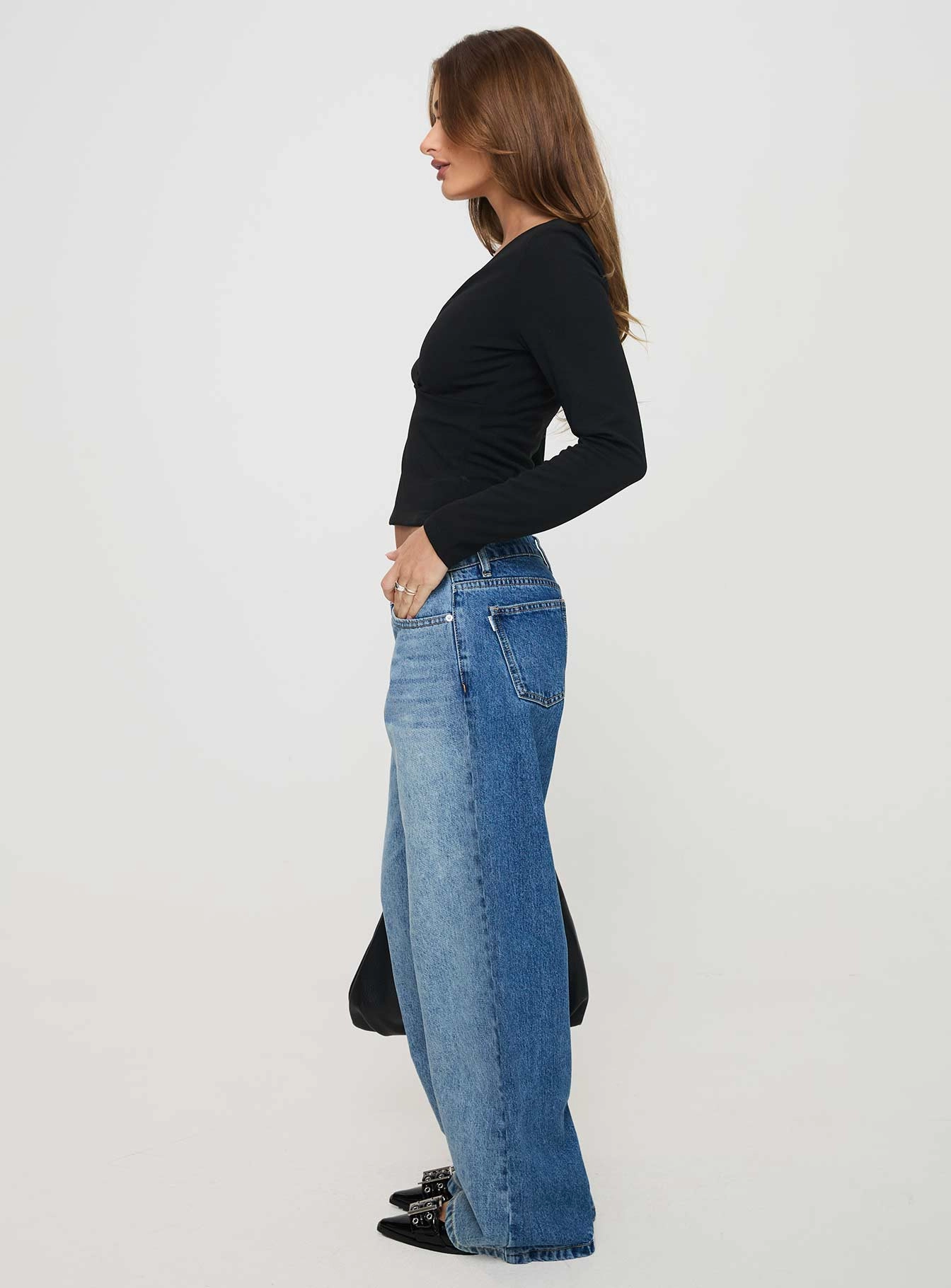 Ferris Two-toned Mid Rise Straight Leg Jeans Blue Wash Denim Home Comfort Bold Look Sunny Vibes Outfit Basic