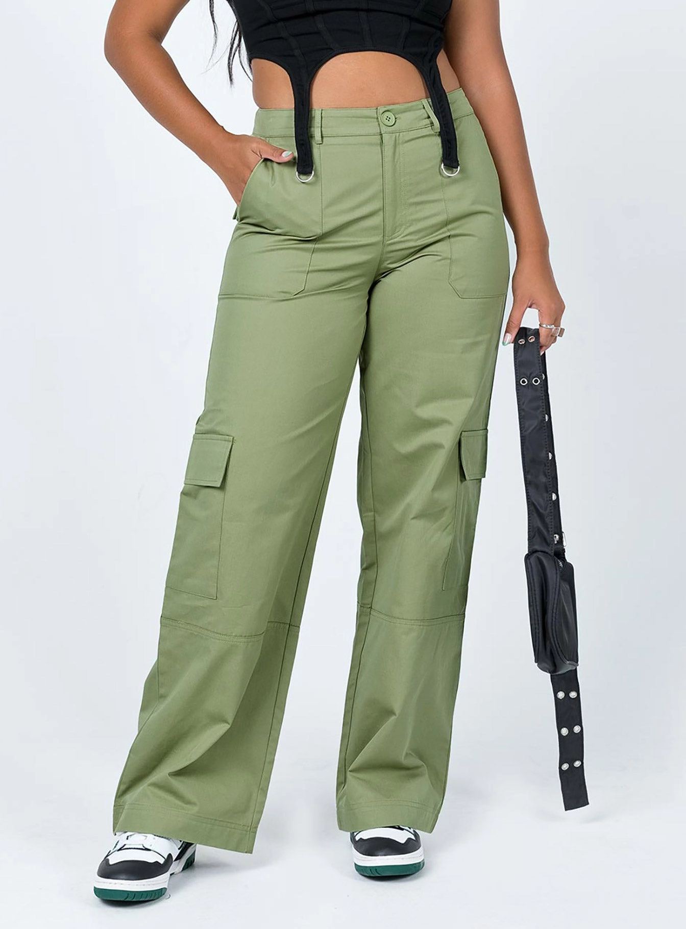 Seasonless wear Luna Mid Rise Cargo Pants Green