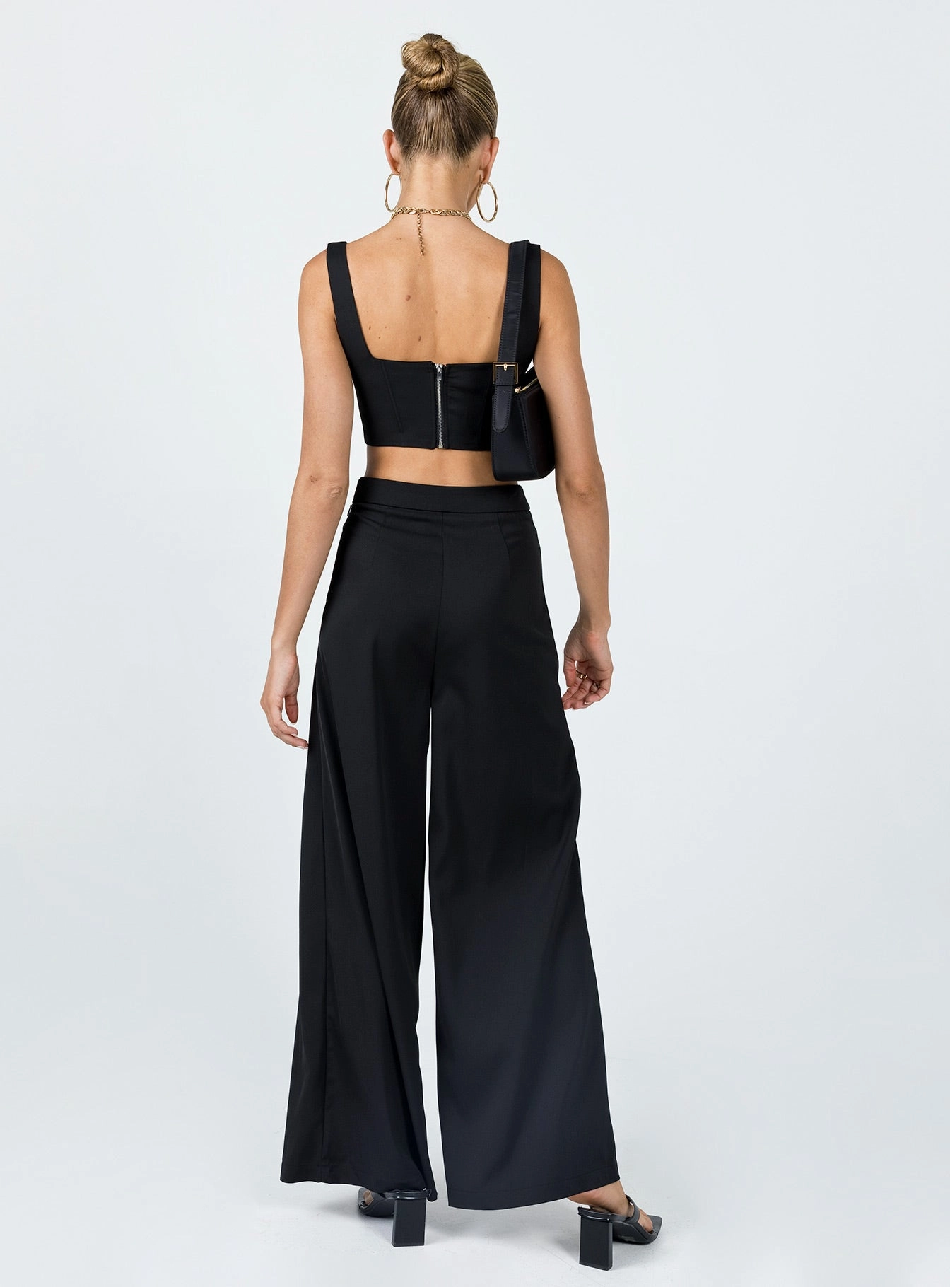 Elias Set Black Breathable back panel Anti Pilling