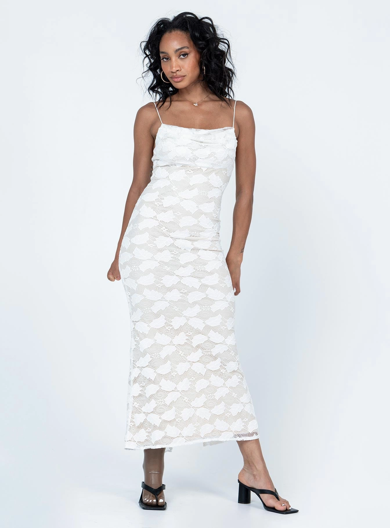 Basic Shape Azra Maxi Dress White