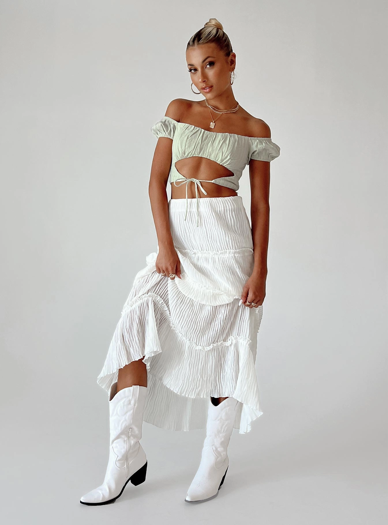 Sun Down Mid Rise Maxi Skirt White Quiet Style