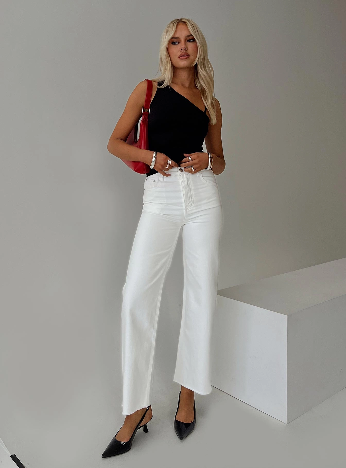 Fawcett Jeans White Stretch Enhanced Mobility Smart Outfit