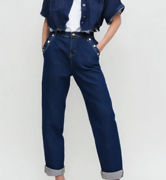 Abrasion resistant Everly Mom Jeans