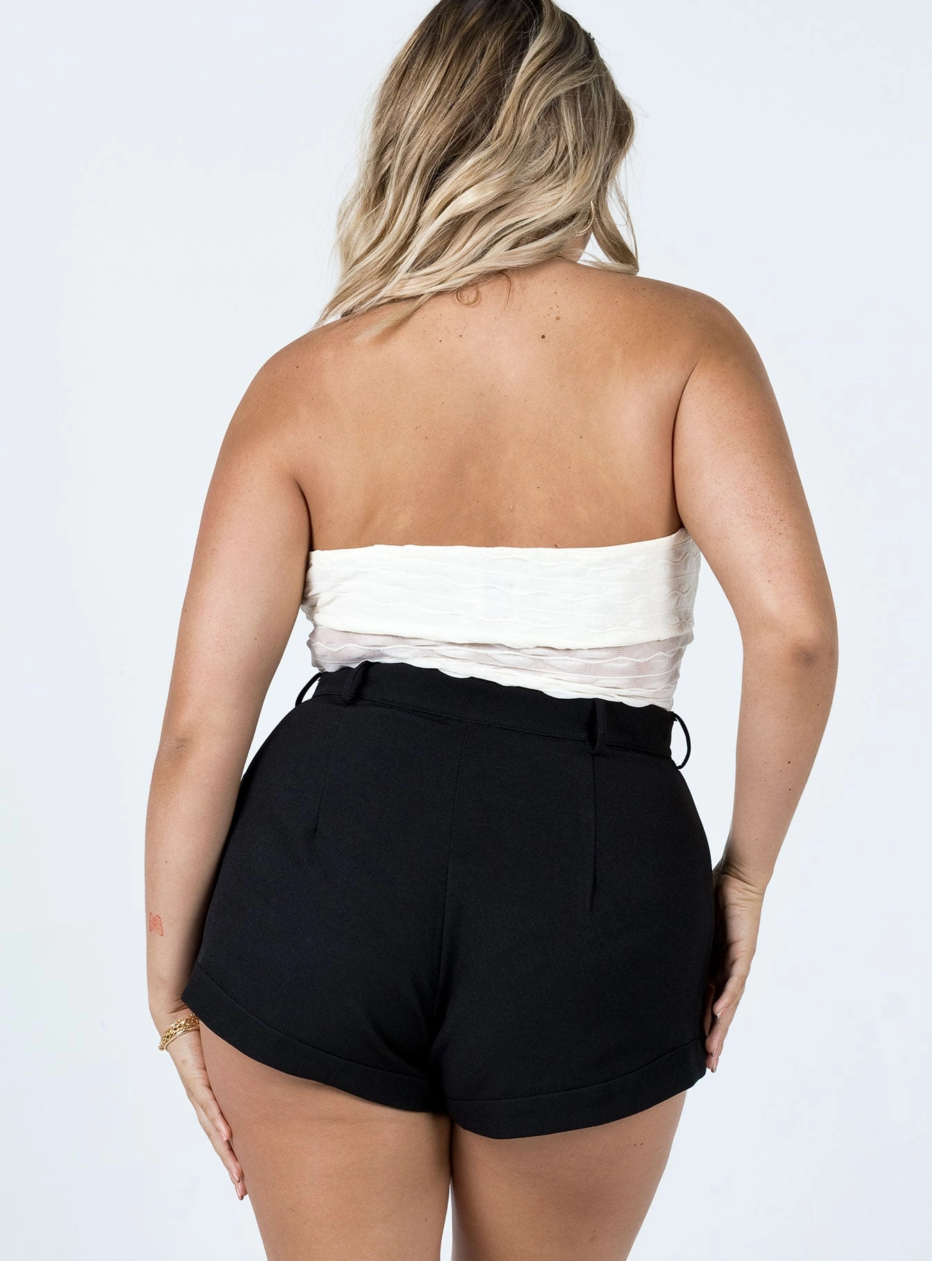 Nalah Shorts Black Linen shorts Non Binding Waistline