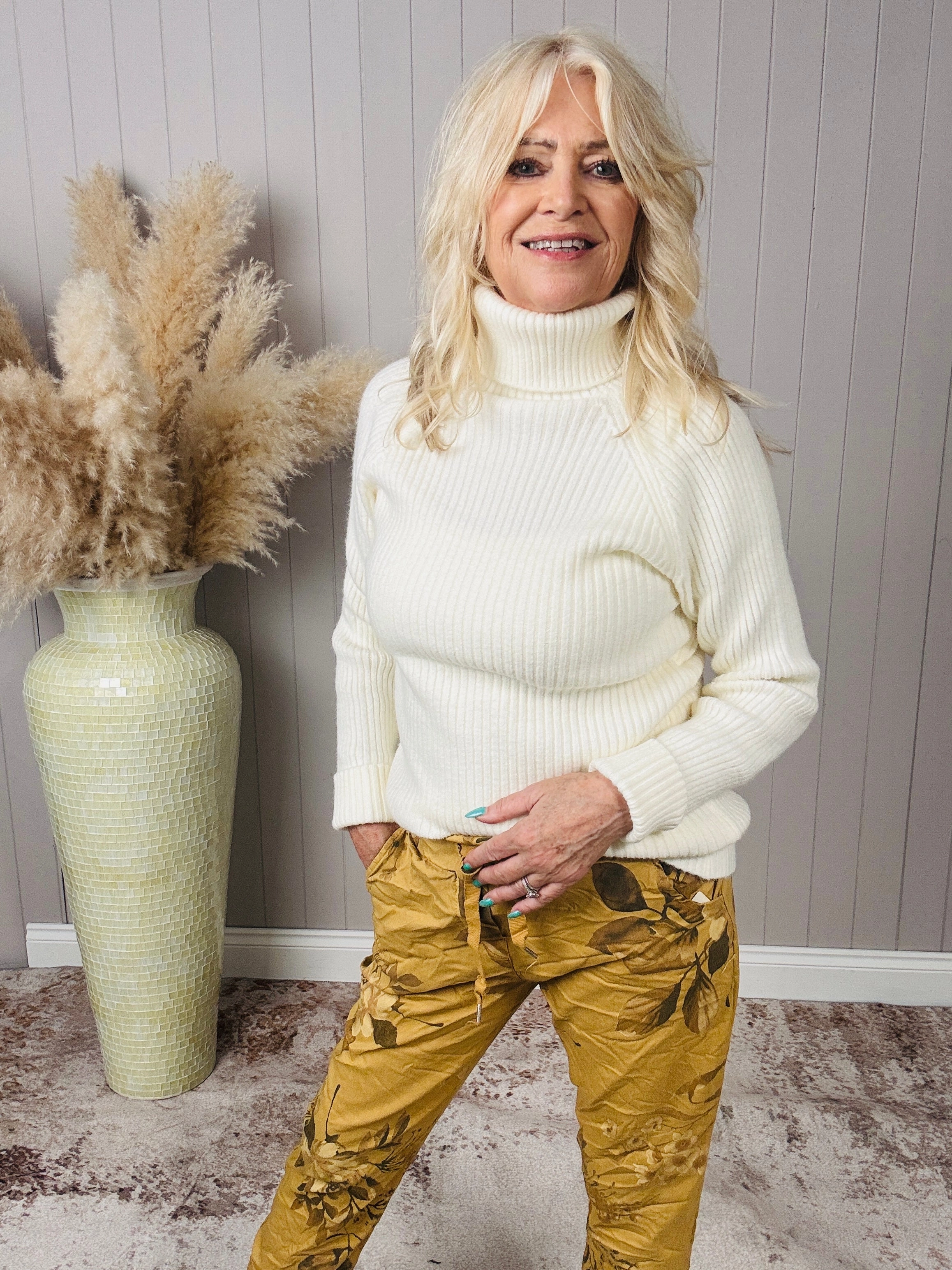 Eco Dye Process Clean Fit Floral Magic Pants Mustard
