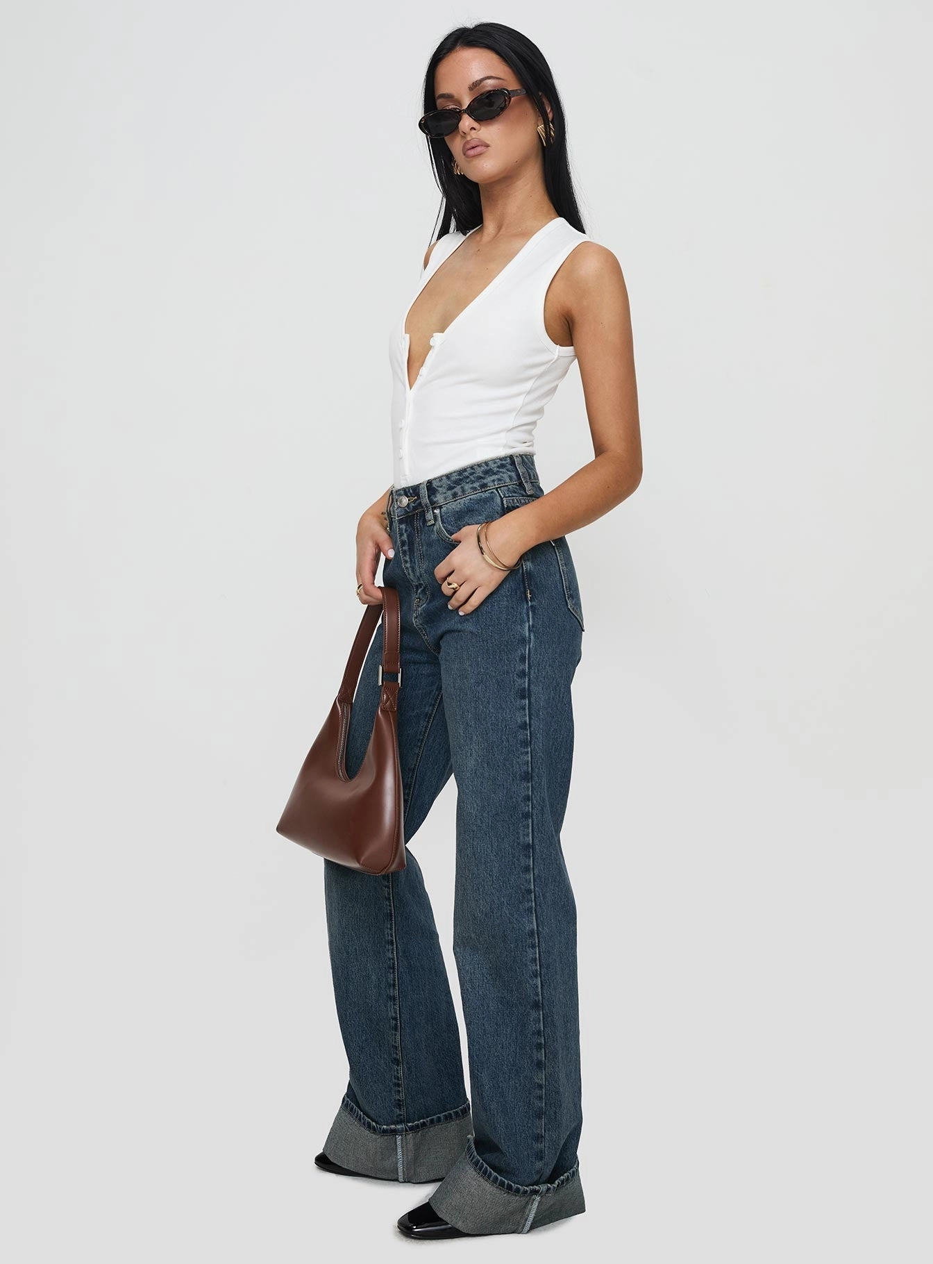 Relaxed Style City Walk Trend Setter Flexible Waist Florida Keys Mid Rise Straight Leg Cuffed Jeans Mid Blue