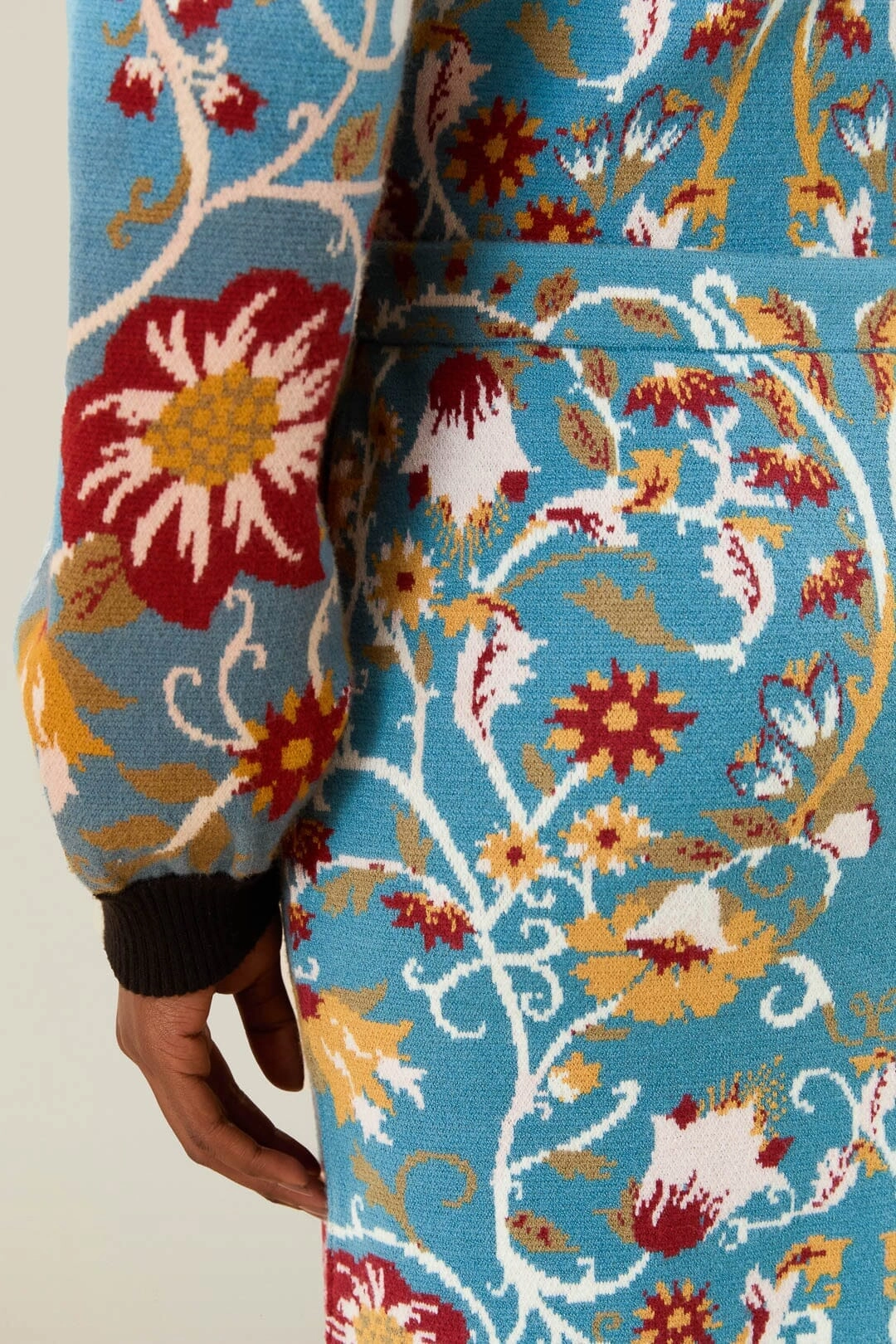 Hidden pockets Tropical theme Flowing Beauty Knit Skirt